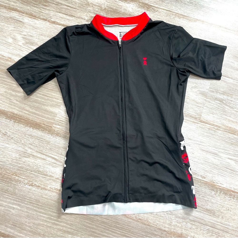 Kiss Kiss Cycling Jersey